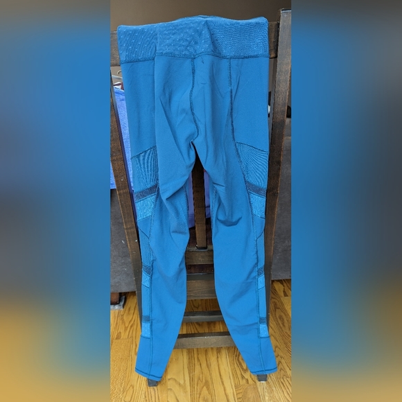 Lululemon pants - Picture 2 of 2